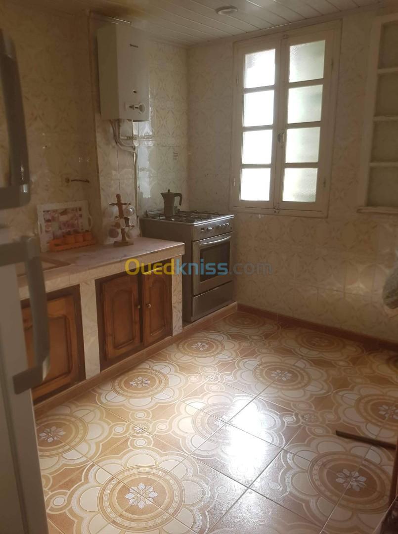 Location vacances Appartement F2 Mostaganem Mostaganem