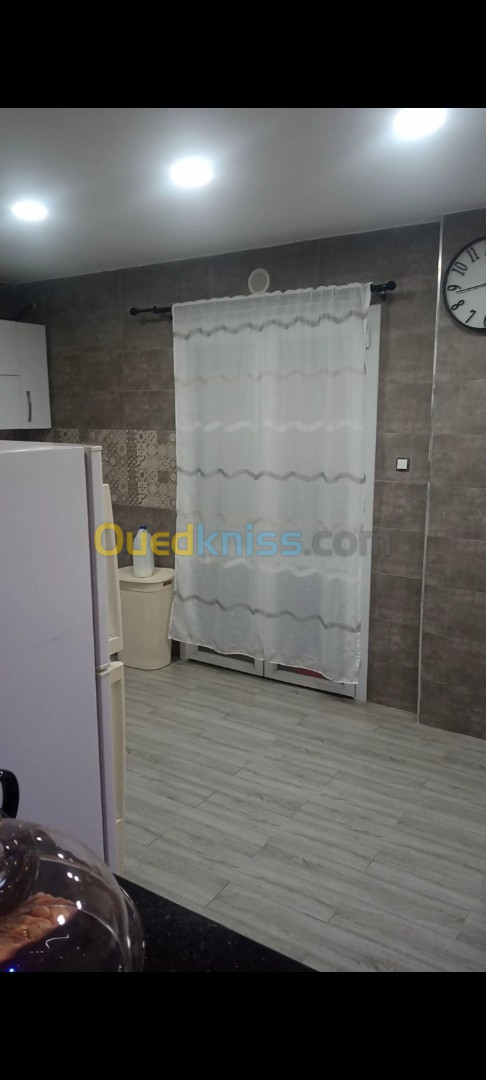 Vente Appartement F5 Alger Bordj el kiffan