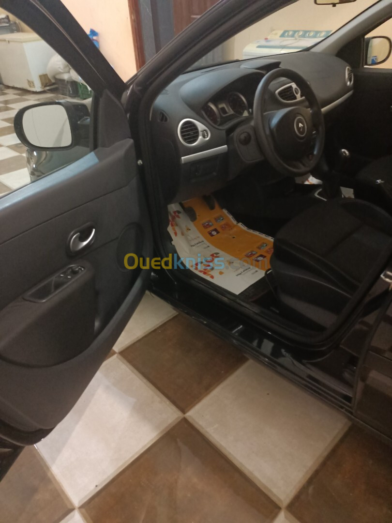 Renault Clio 3 2012 Dynamique