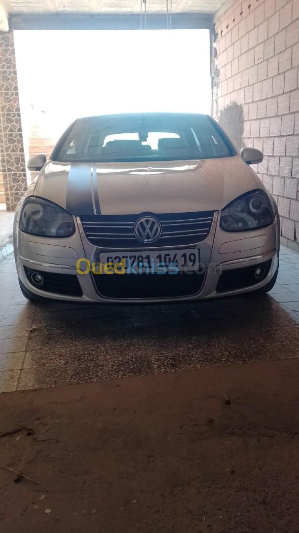 Volkswagen Golf 5 2004 R32