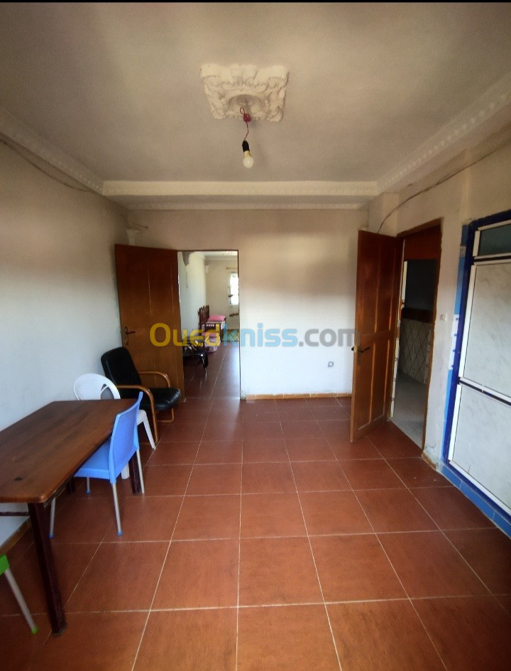 Location vacances Appartement F3 Jijel Jijel