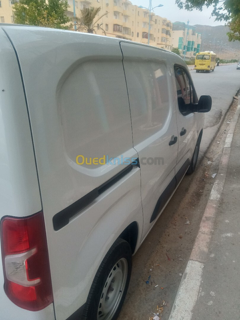 Fiat Doblo 2024 