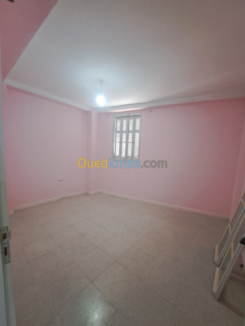 Location Appartement F2 Béjaïa Bejaia