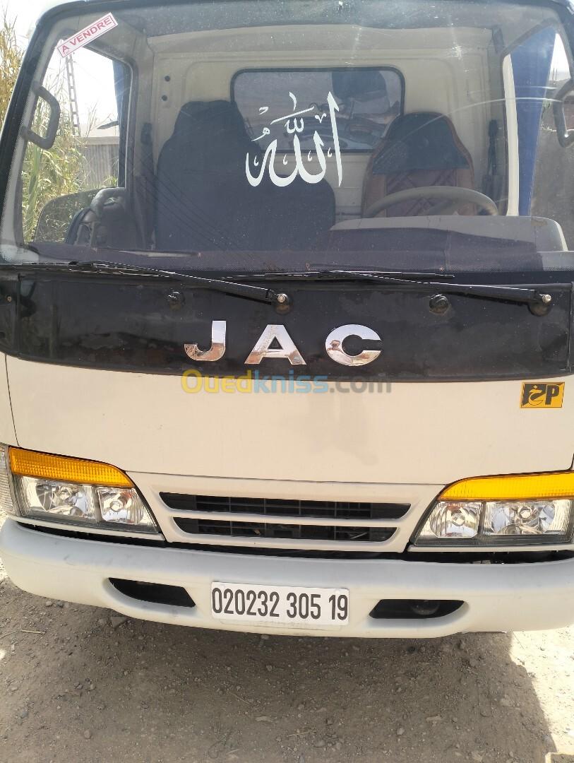 JAC 1025 2005