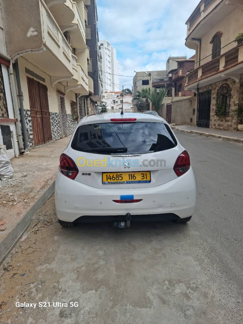 Peugeot 208 2016 Allure Facelift