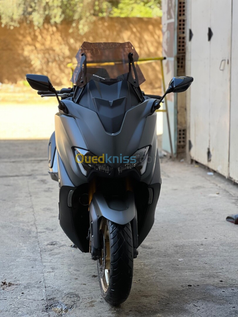 Yamaha Tmax 2020