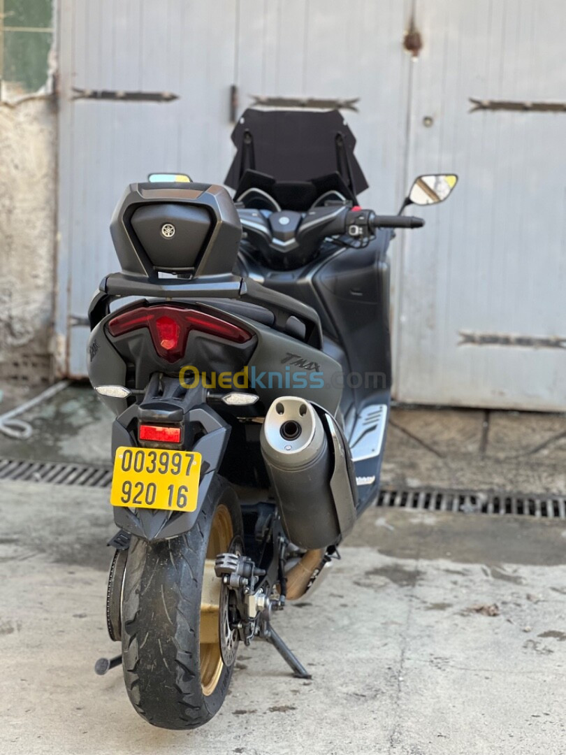 Yamaha Tmax 2020