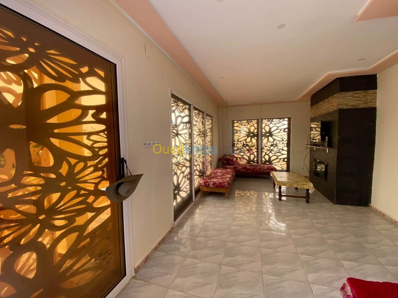 Vente Niveau De Villa F5 Tlemcen Marsa ben mhidi