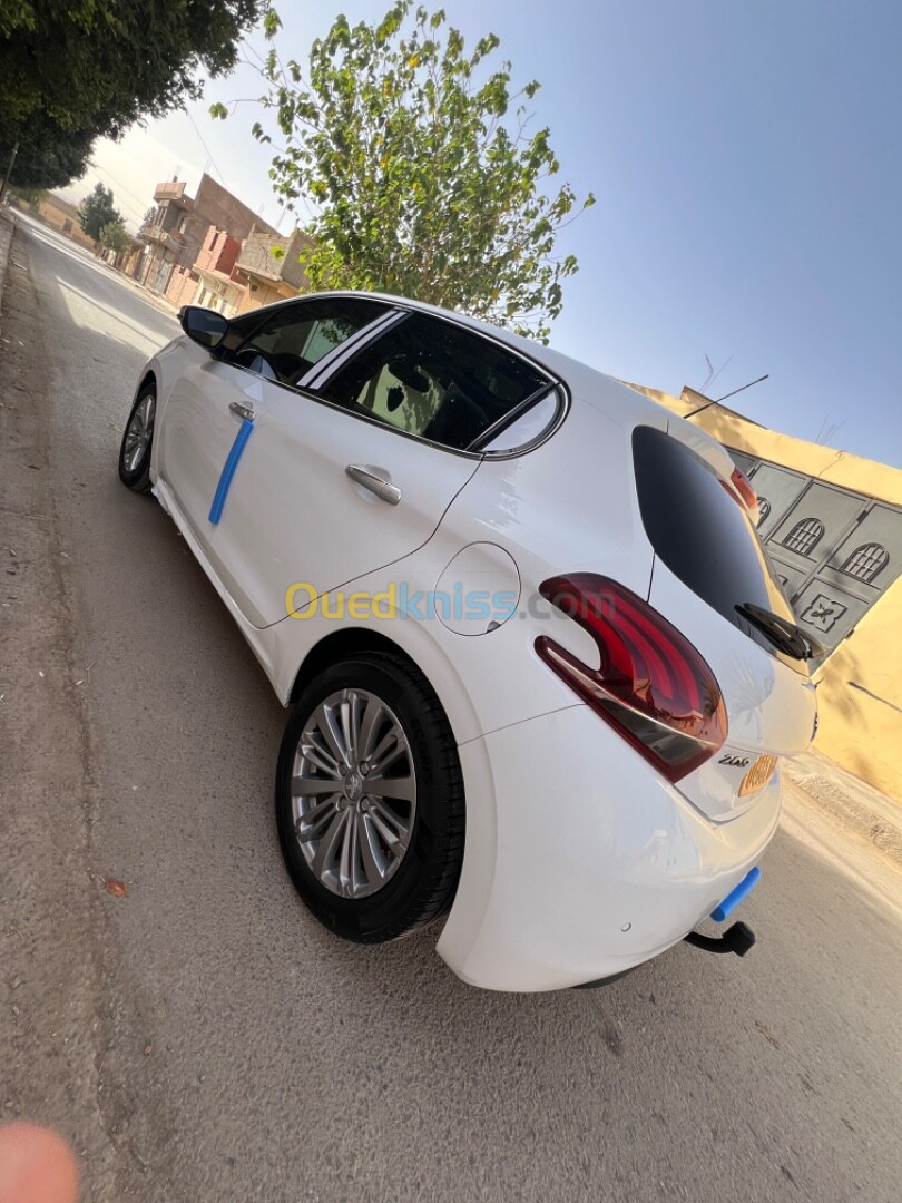 Peugeot 208 2019 Allure Facelift