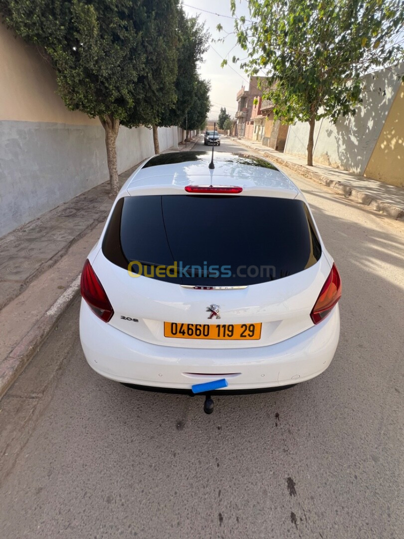 Peugeot 208 2019 Allure Facelift