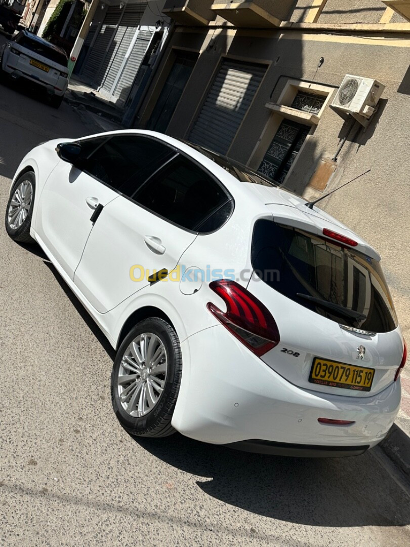 Peugeot 208 2015 Active Facelift