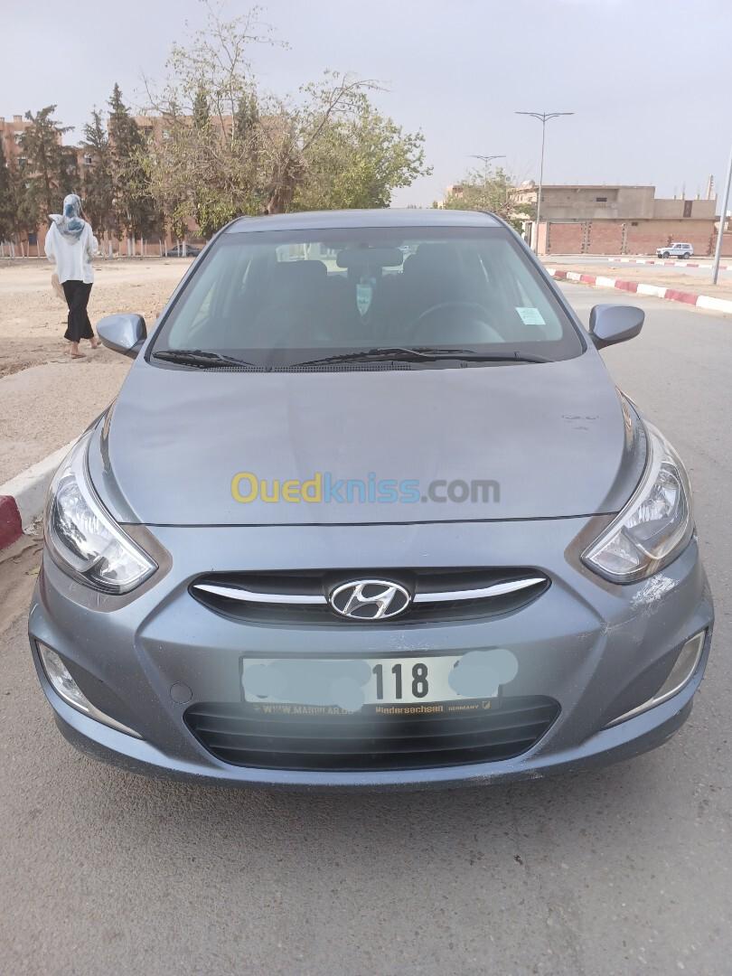 Hyundai Accent RB  4 portes 2018 Accent RB  4 portes