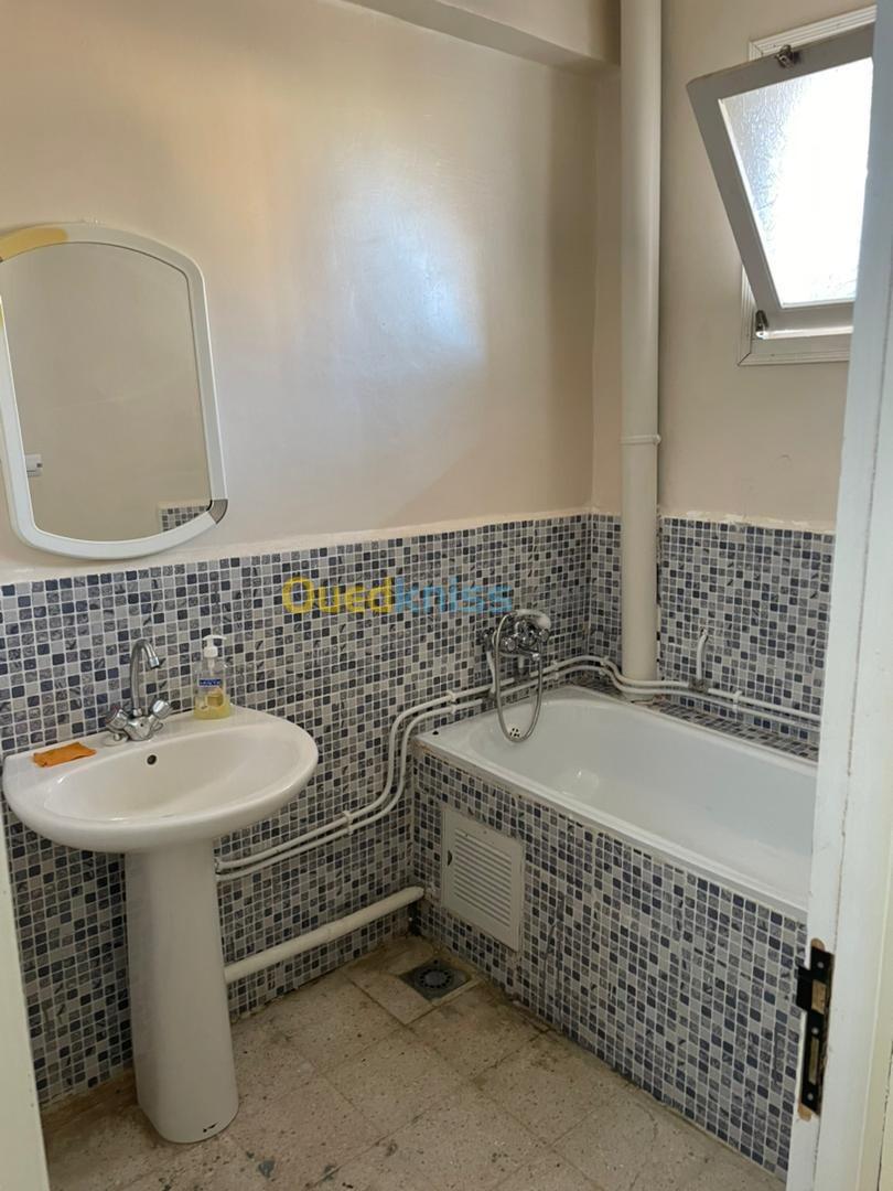 Location vacances Appartement F4 Boumerdès Boumerdes