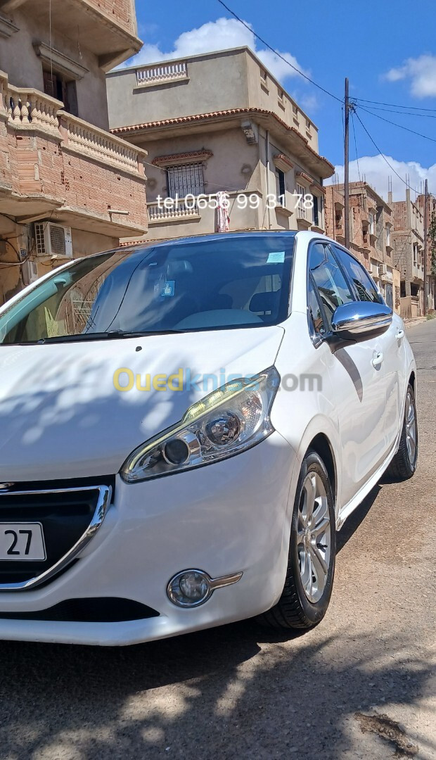 Peugeot 208 2014 Allure