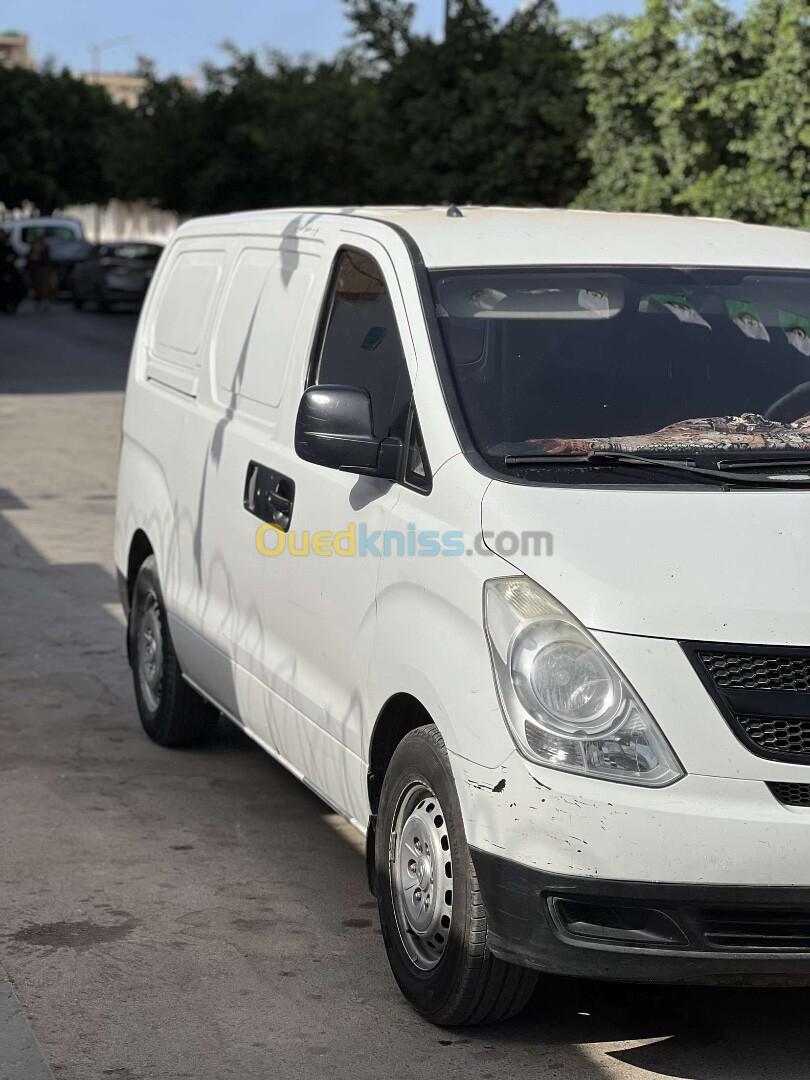 Hyundai H1 2010 Tolé