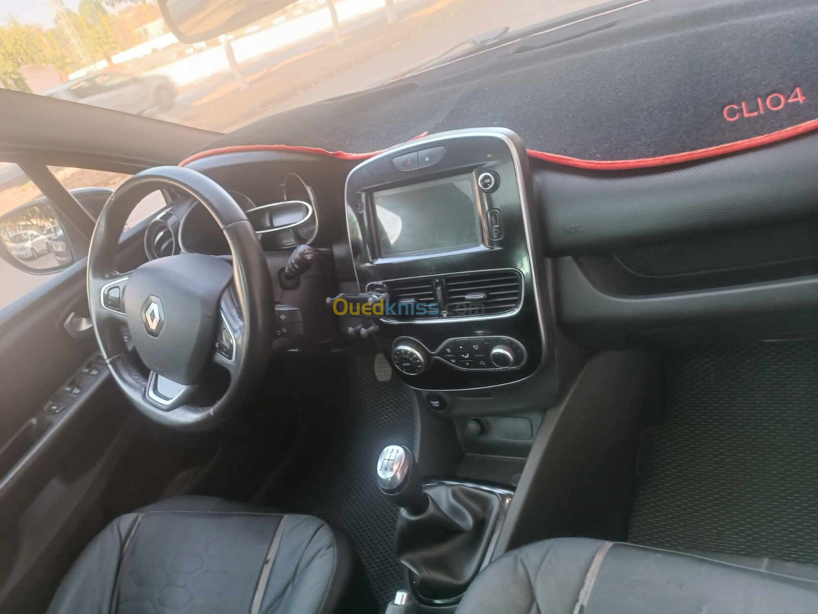 Renault Clio 4 2019 Limited 2