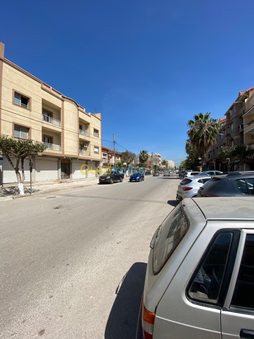 Vente Appartement F4 Alger Bordj el bahri