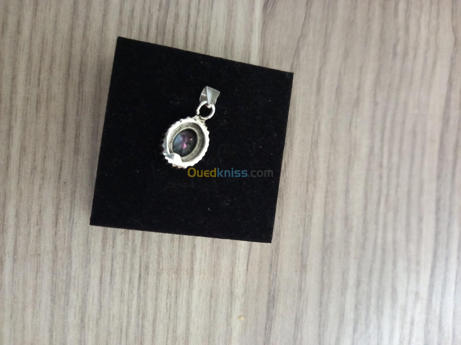 Pendentif quartz mystique et chaine en argent