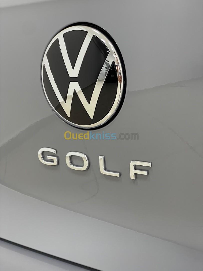 Volkswagen GOLF 2024 R-LINE