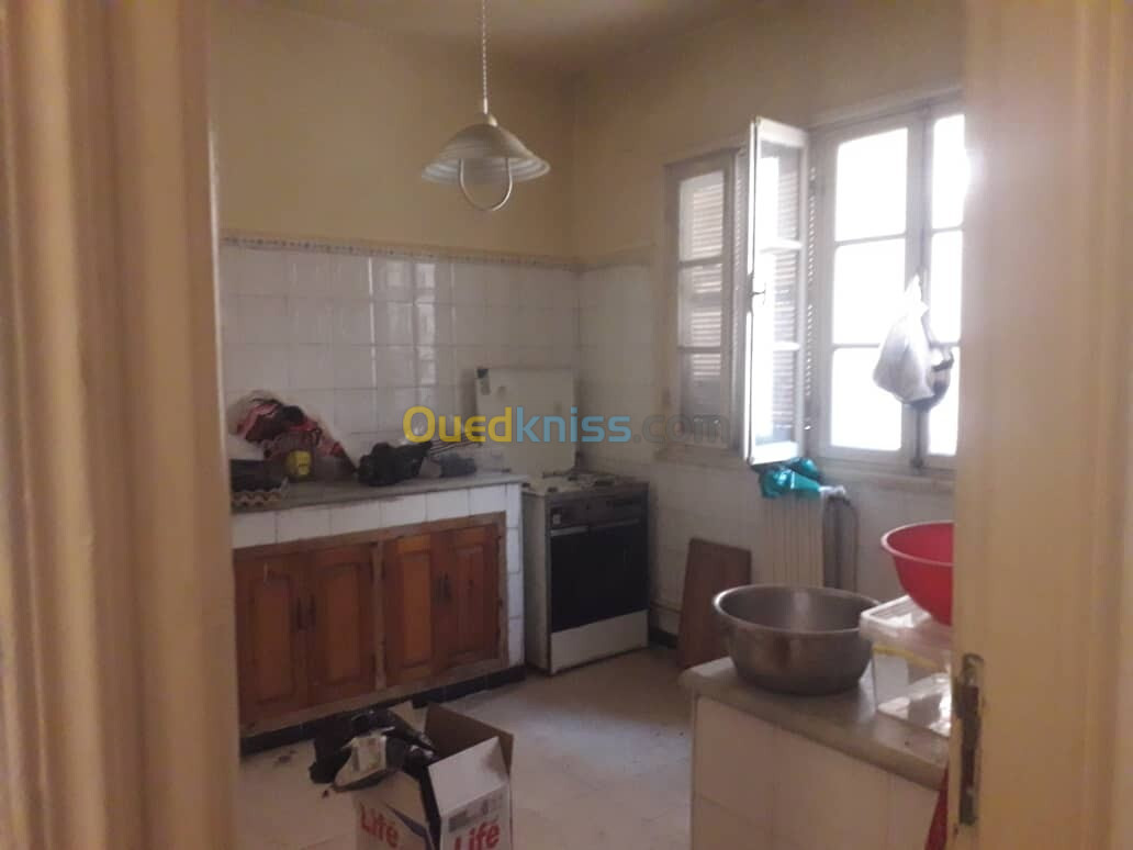 Location Niveau De Villa F4 Alger Bouzareah