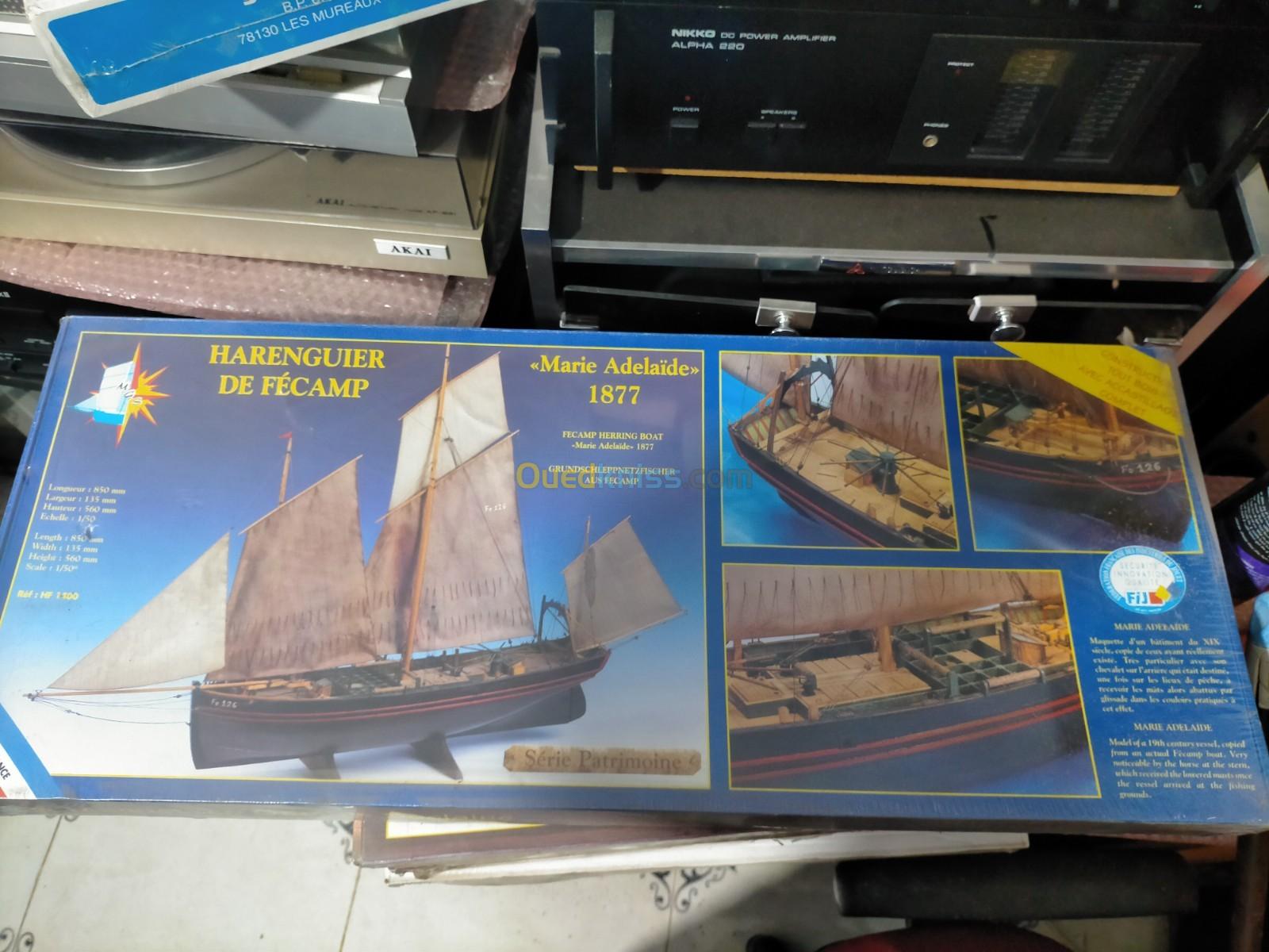 Maquette de bateau à monté 