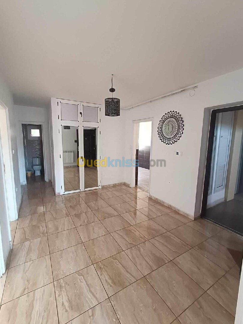 Location Appartement F3 Oran Bir el djir