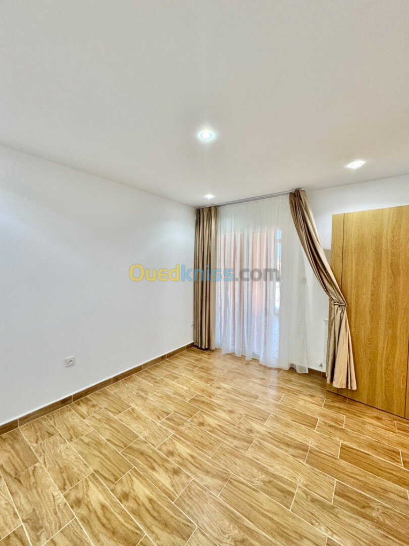 Vente Appartement F5 Oran Bir el djir