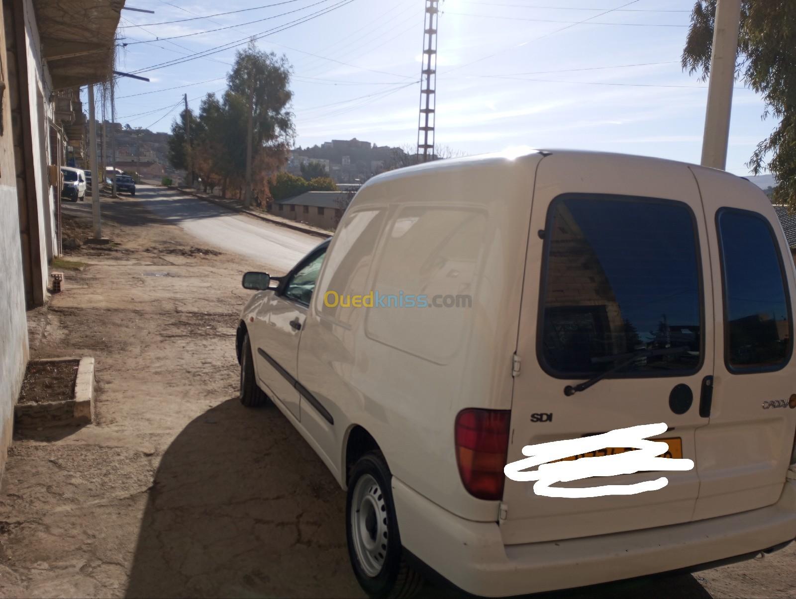 Volkswagen Caddy 2011 