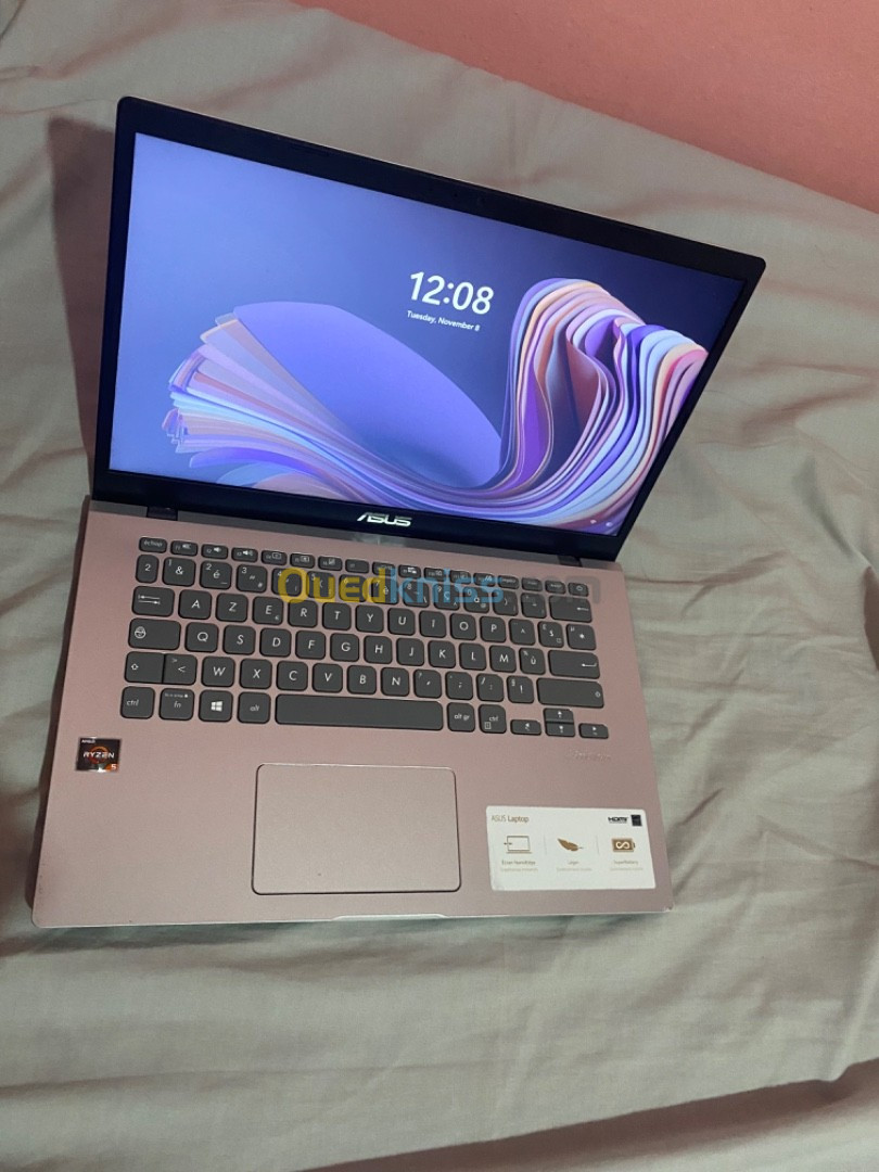 Asus vivobook Ryzen 5 3500U 512gb SSD 12gb ram