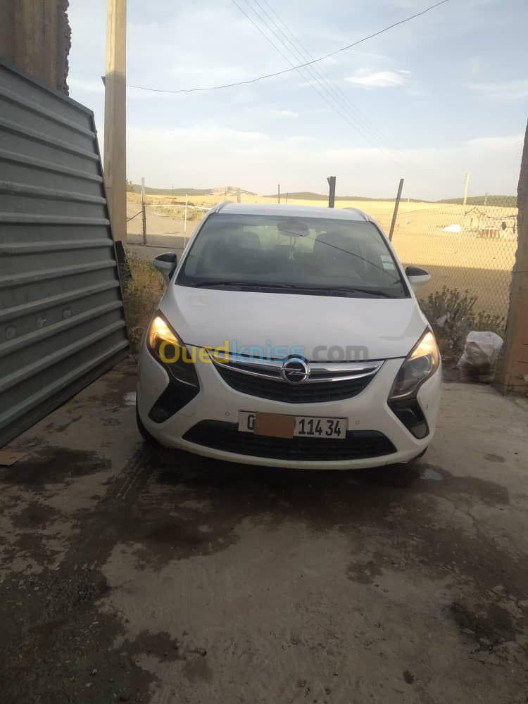 Opel Zafira Tourer 2014 7 places