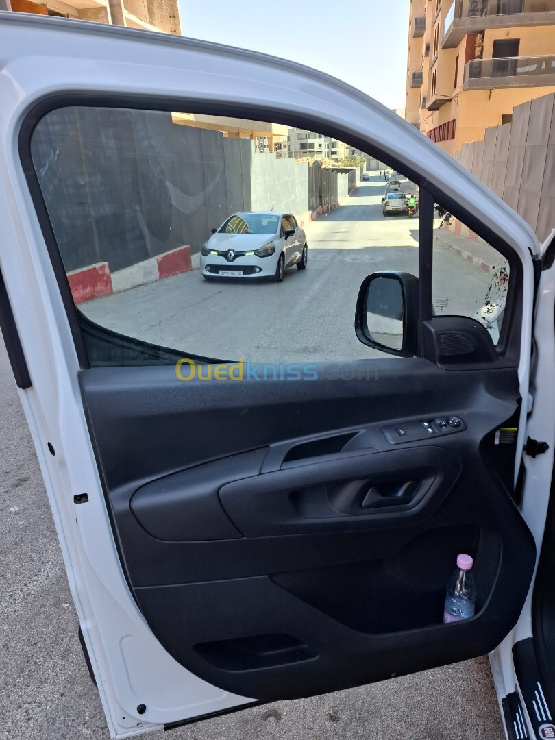 Fiat Doblo 2023 