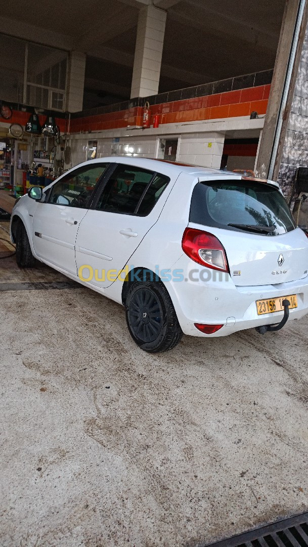 Renault Clio 3 2012 Night and Day