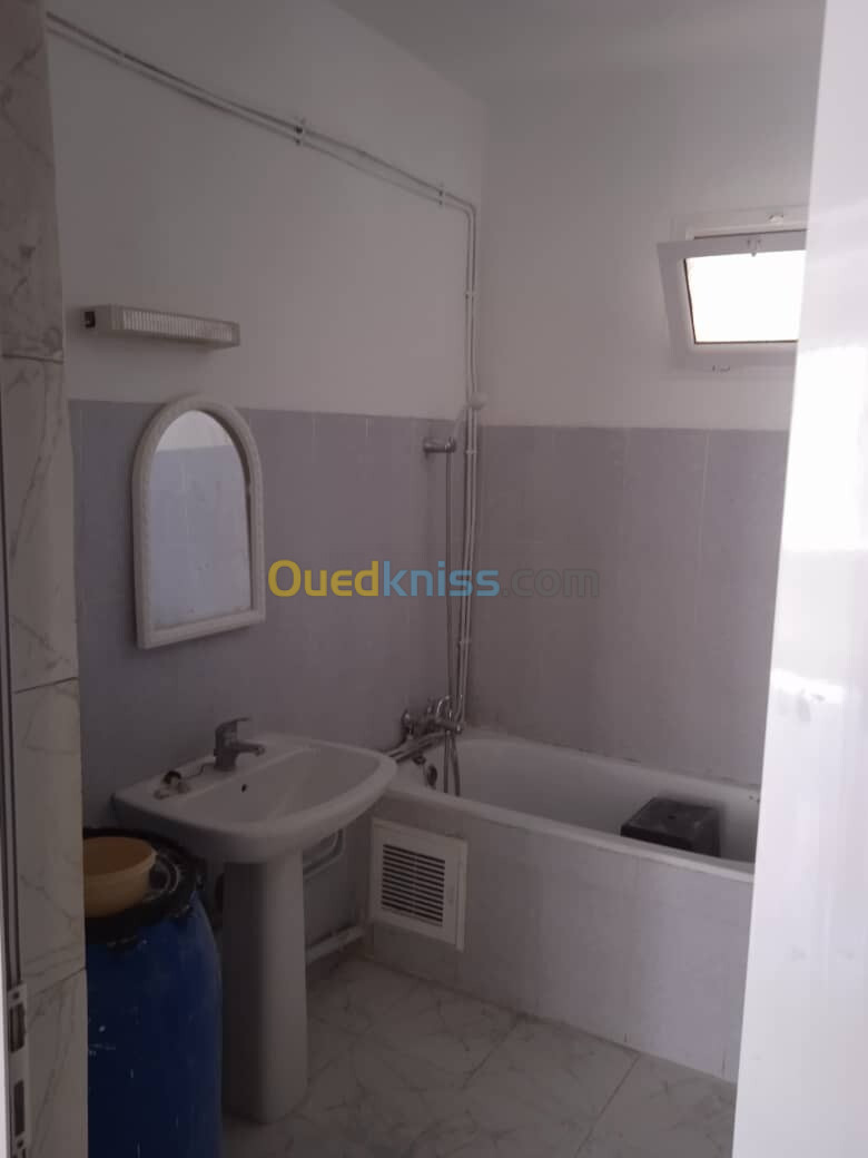 Location Appartement F3 Alger Draria