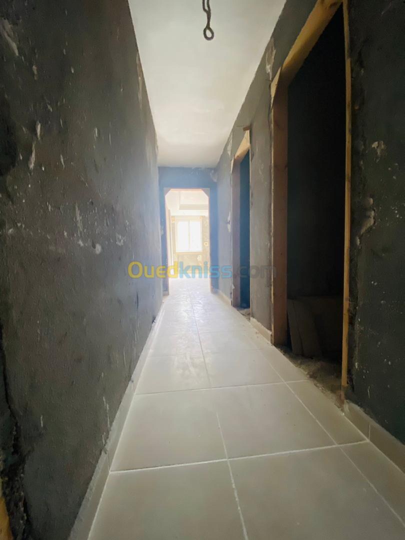 Vente Appartement F3 Alger Ain taya