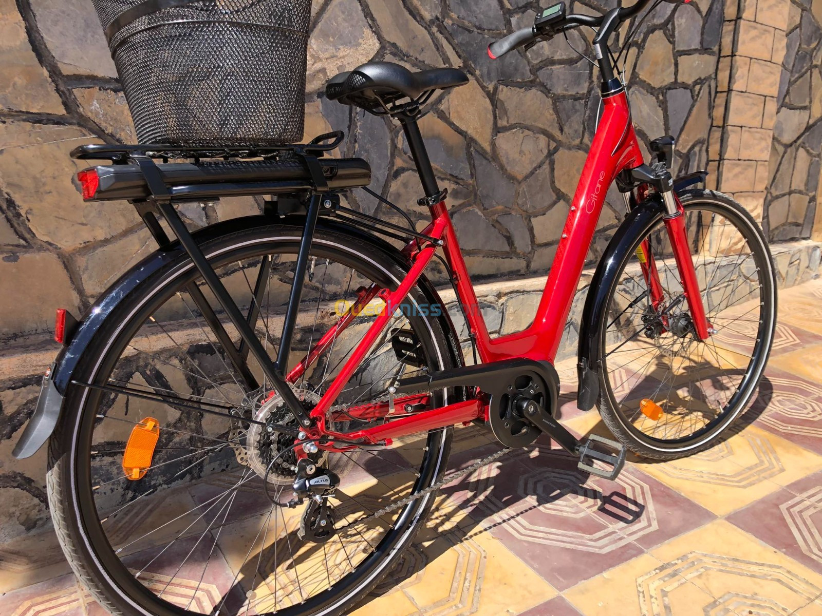 Velo electrique gitane online rouge