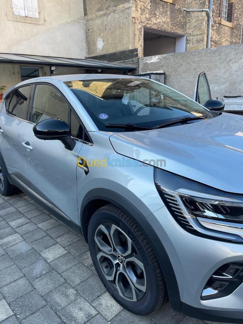 Renault Captur 2023 Serie special