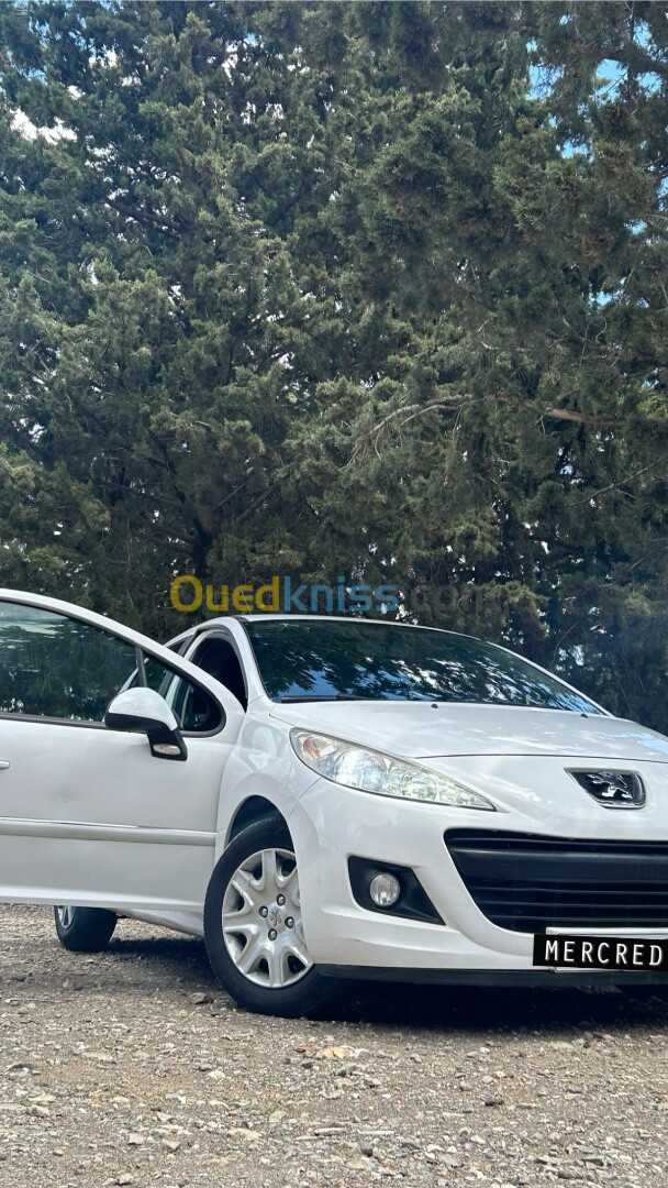 Peugeot 207 2012 