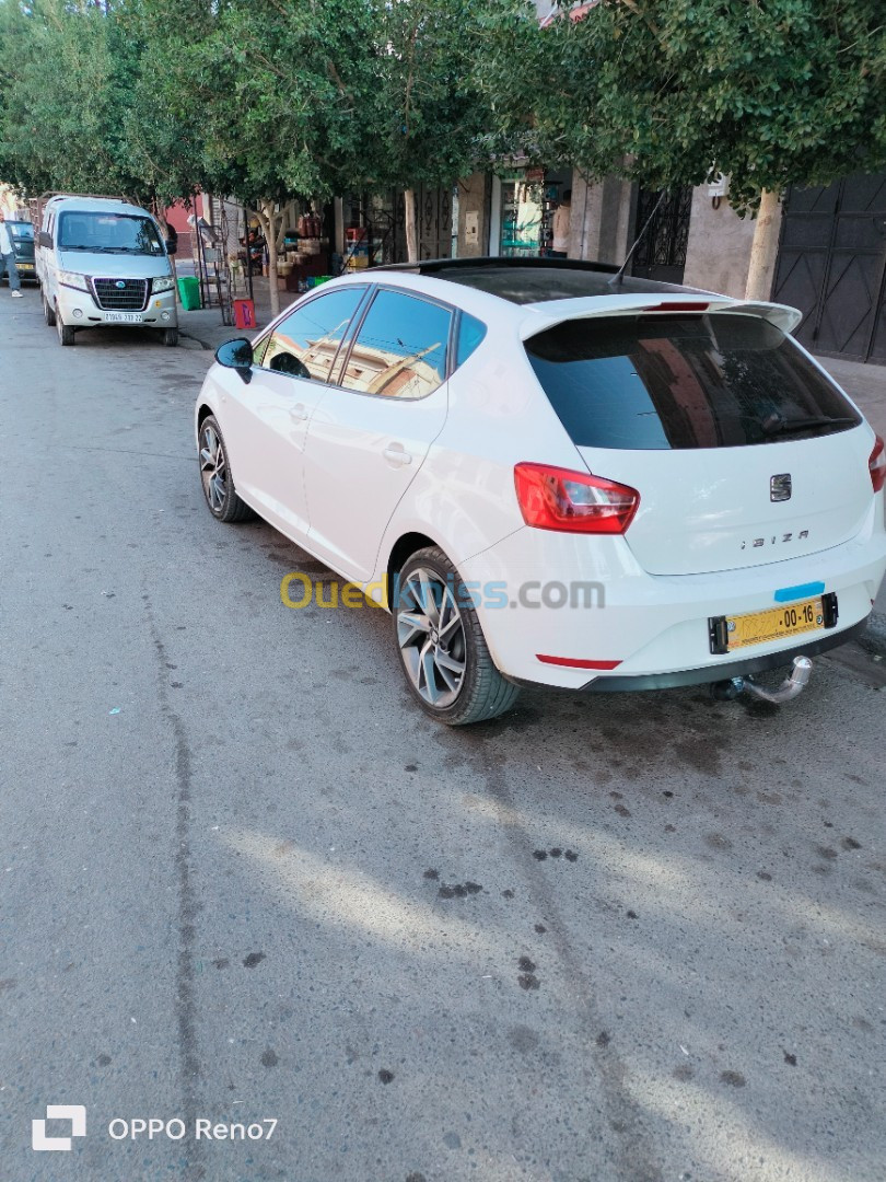 Seat Ibiza 2015 Black Line