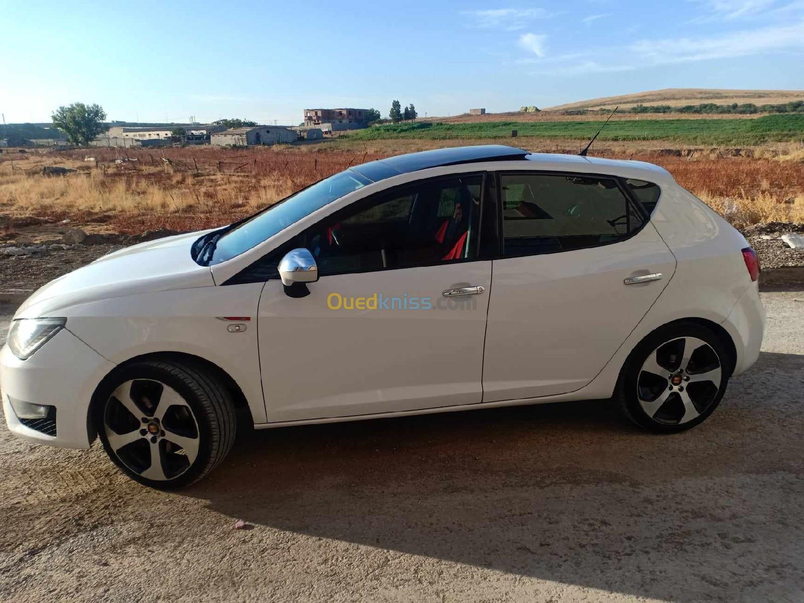 Seat Ibiza 2012 Fully +Toit ouvrant