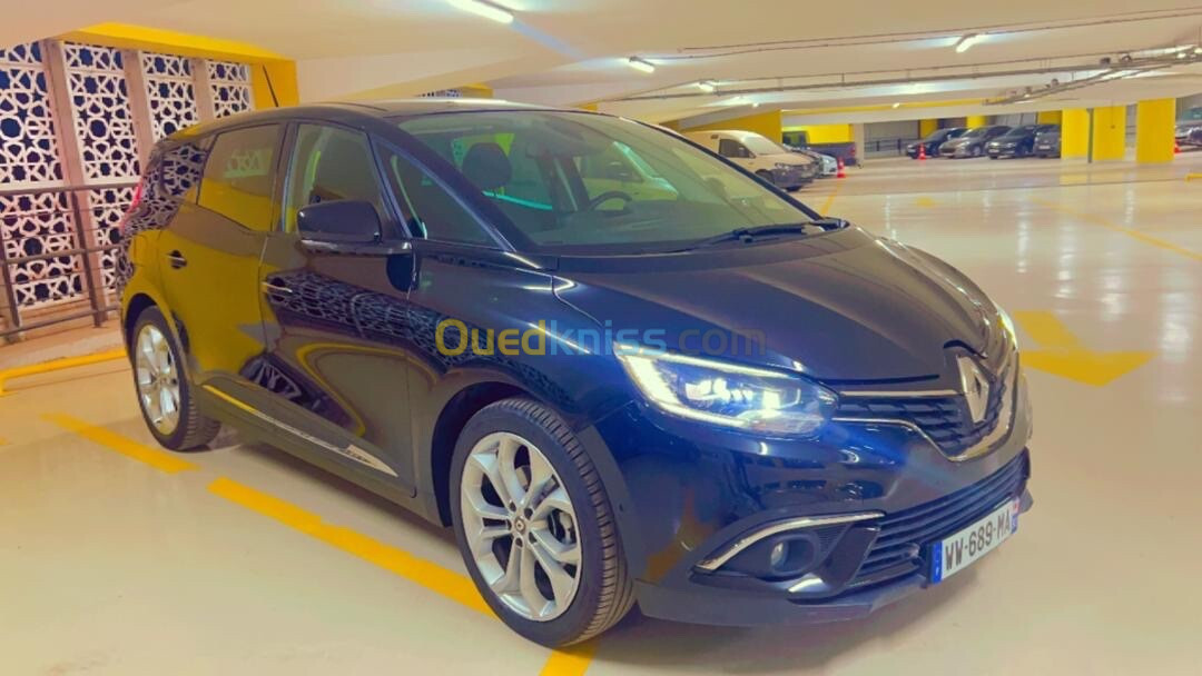 Renault Scenic 2023 