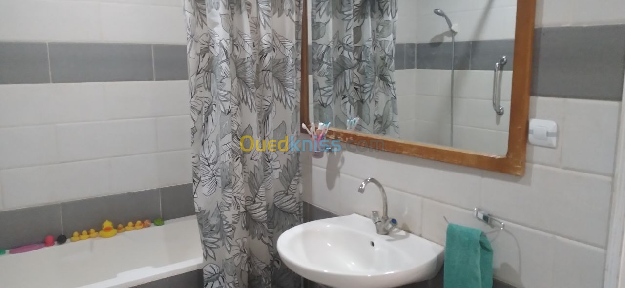 Location Appartement F4 Tipaza Bou ismail