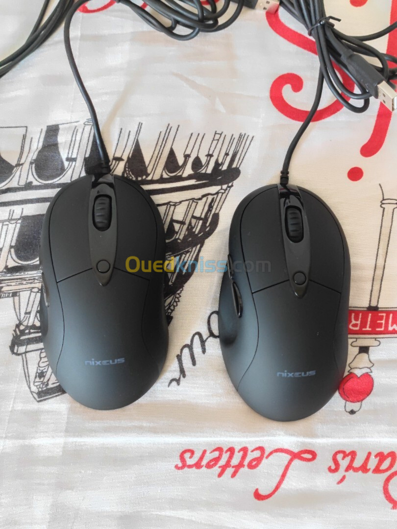 Logitech MX518 Legendary + Nixeus Revel Fit Gaming Mouse