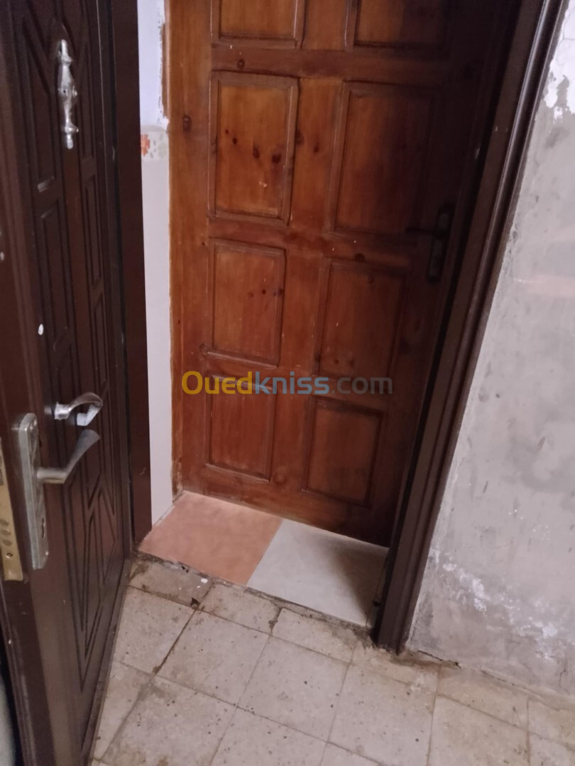 Location Appartement F3 Alger Draria