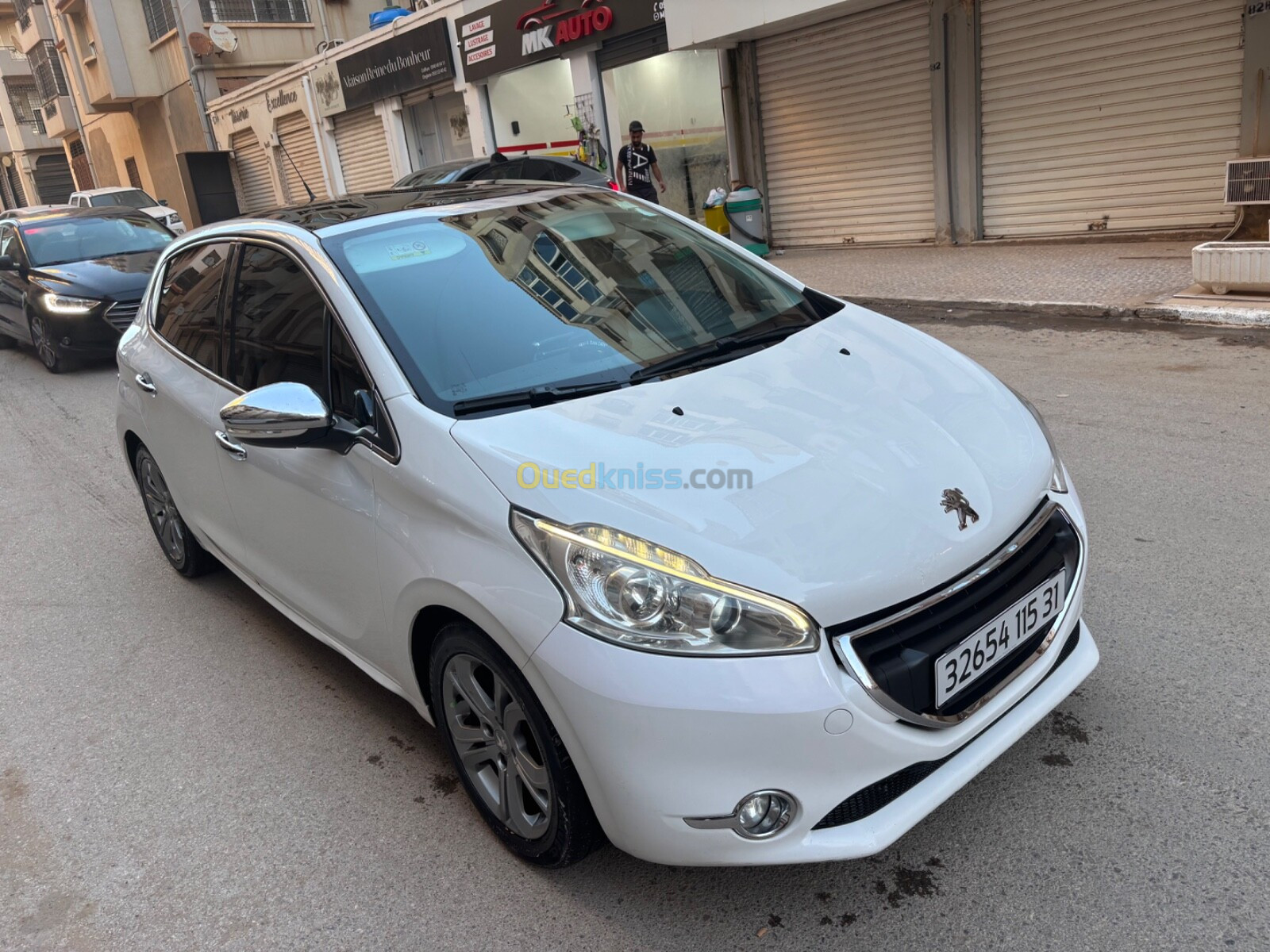 Peugeot 208 2015 Allure