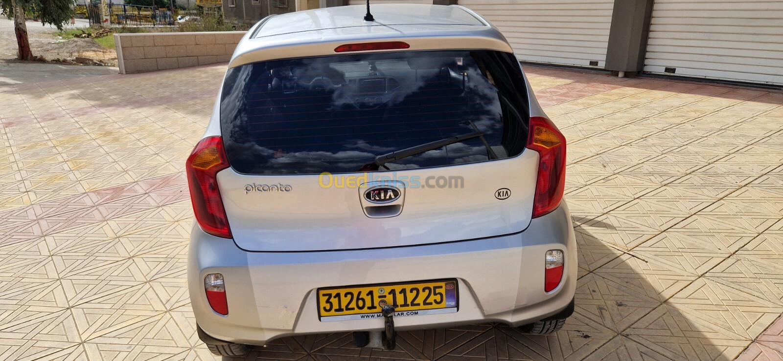 Kia Picanto 2012 Poo