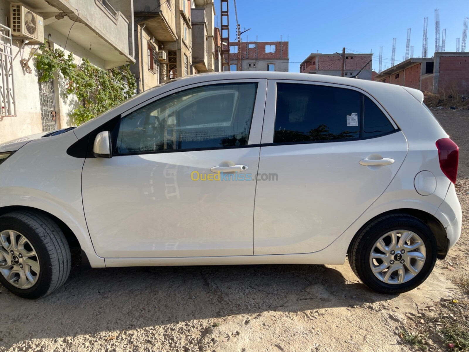 Kia Picanto 2021 LX