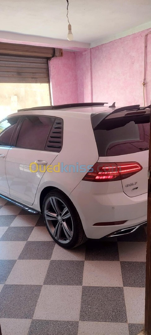 Volkswagen Golf 7 2018 La carat+