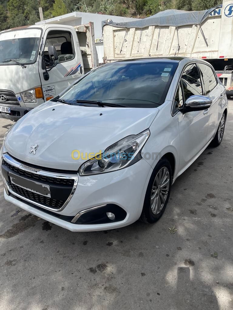 Peugeot 208 2019 Allure Facelift