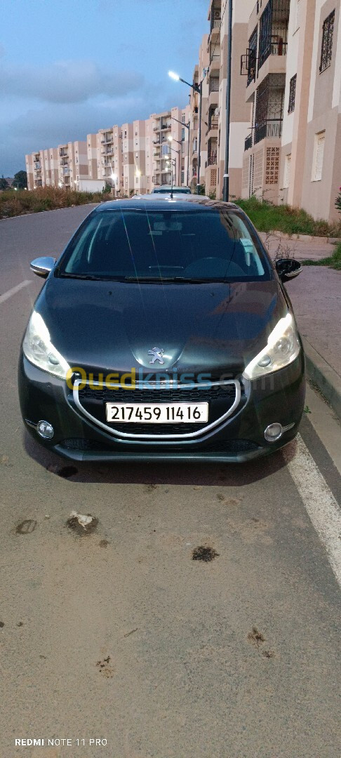 Peugeot 208 2014 208