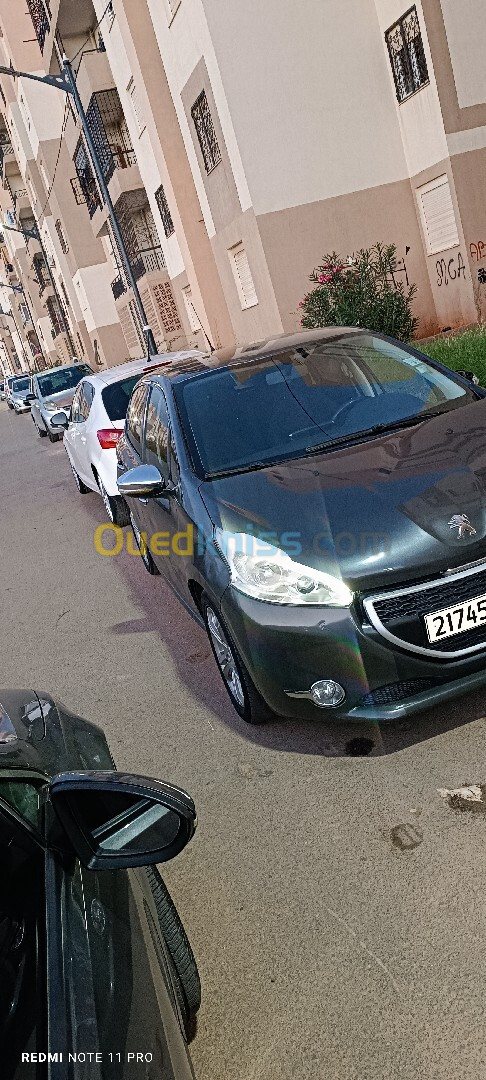 Peugeot 208 2014 Allure